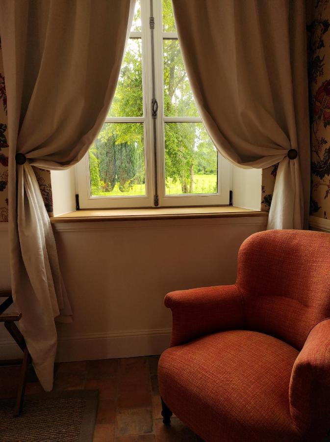 Manoir De Daubeuf Bed & Breakfast Стая снимка